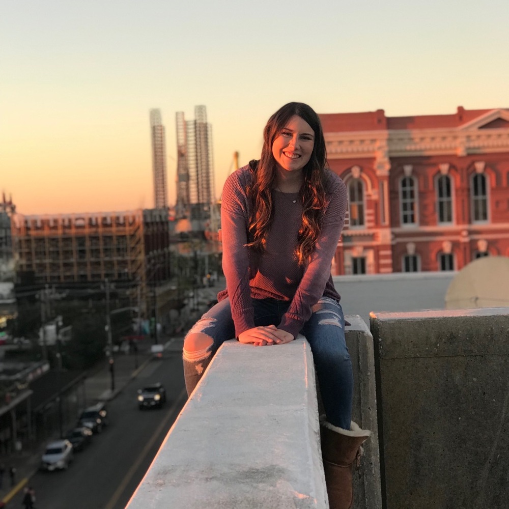 Meet your Posher, Julia